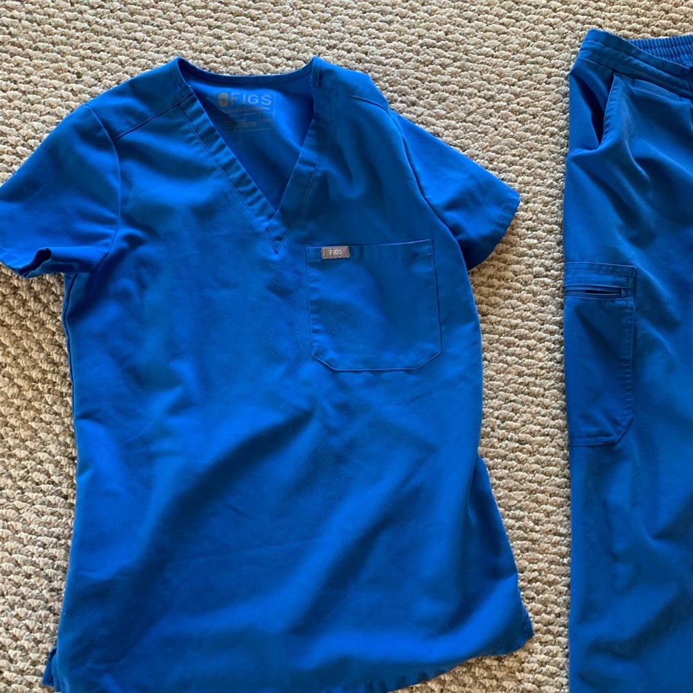 Royal blue figs